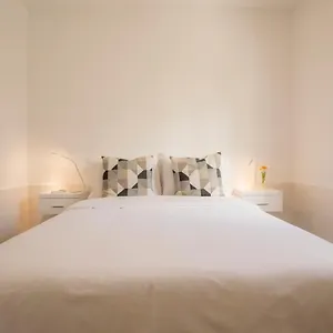 Oda ve Kahvaltı Alto Mar, Lagos