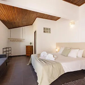 A Cerca - B Apartment