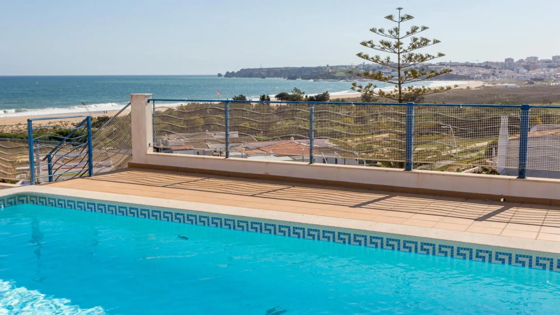 Mira Baia - Meia Praia Family Apartment Lagos
