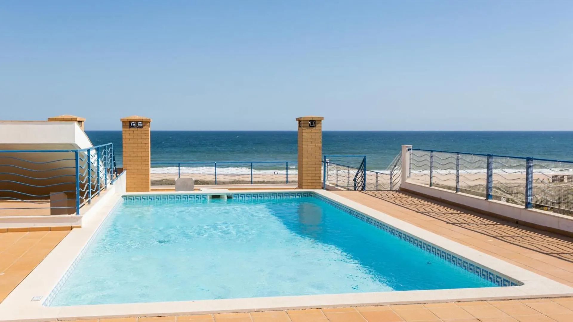 Mira Baia - Meia Praia Family Apartment Lagos